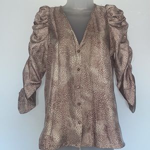 Cute Devlin Blouse Puffy Shoulder